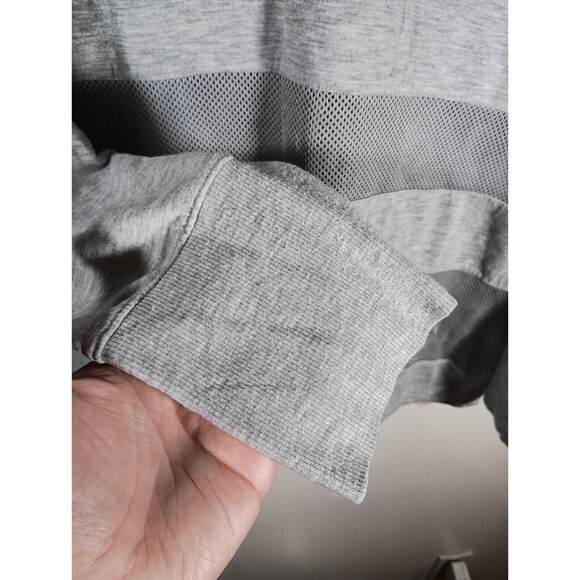 Yogalicious Gray Mesh Long Sleeve Yoga Activewear Long Cuffs Pullover Size 3X - Picture 3 of 8